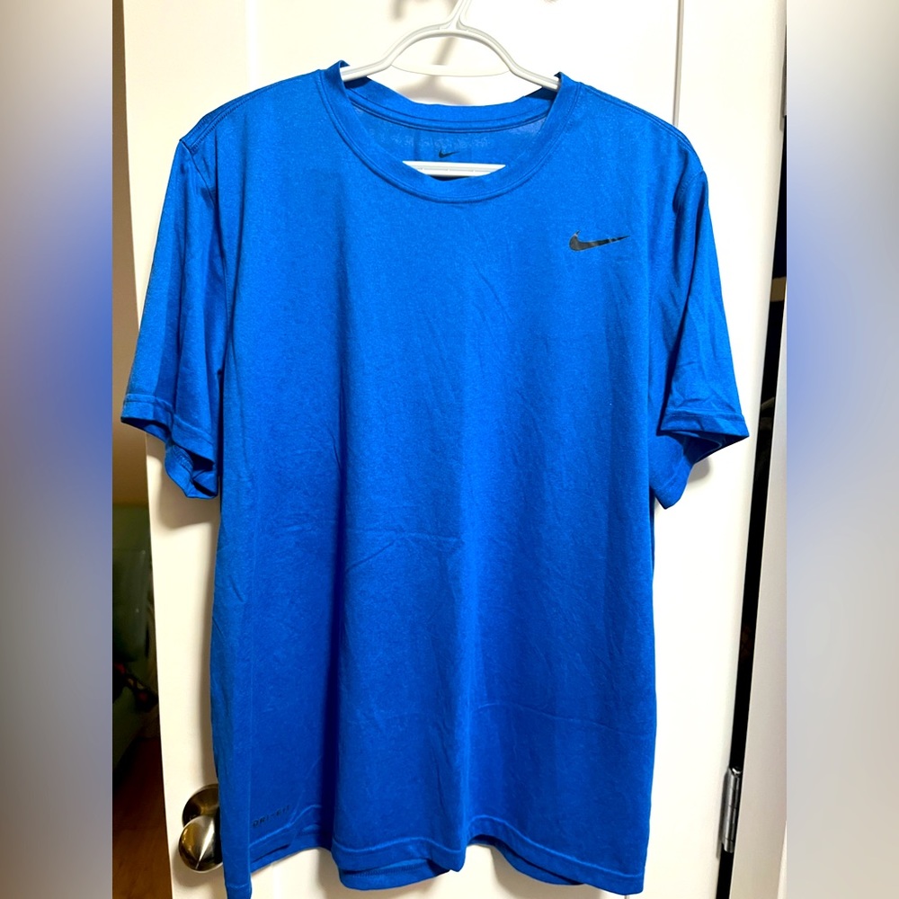 NWOT Nike Dry fit Shirt Size XL